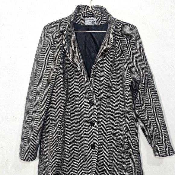 Women's Black and White Pea Coat - Picture 7 of 15